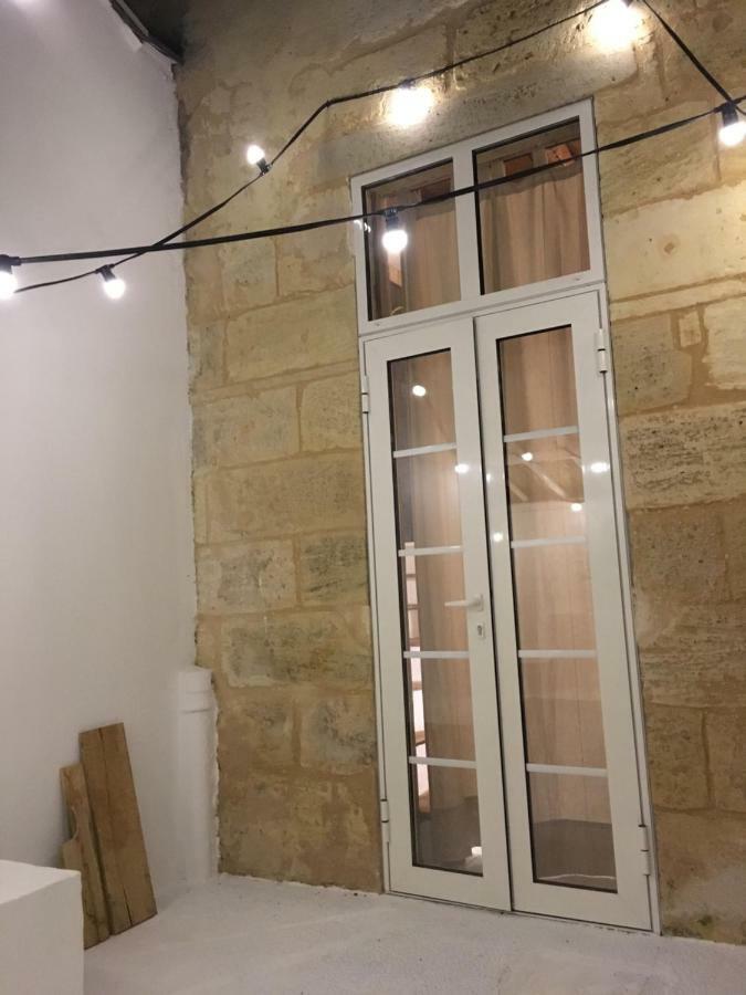 Mirmont Greek Style Bordeaux