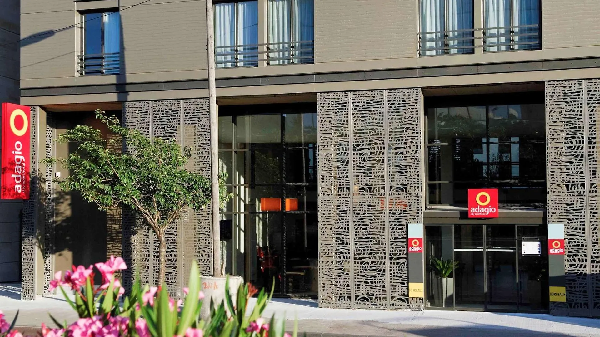 Top Hotels in Chartrons Bordeaux